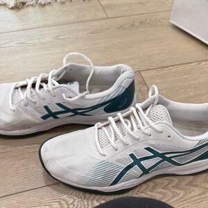 Asics White and Teal Athletic Shoes